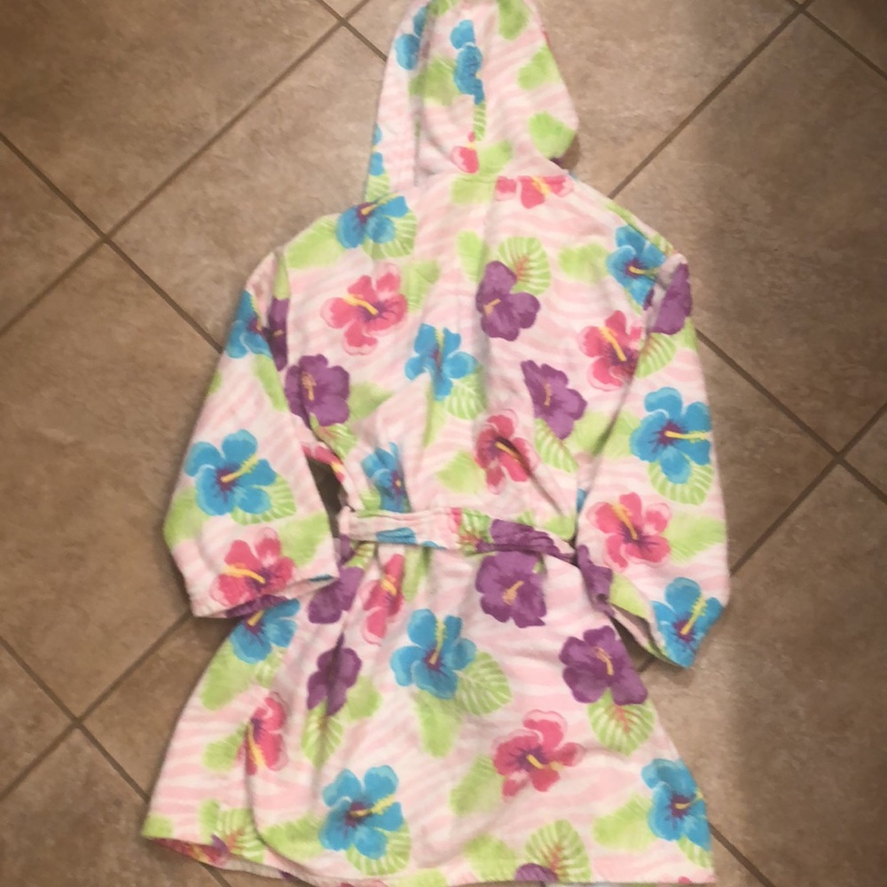 Saint Eve swim size large 10/12, girls, beach, cover-up or robe.